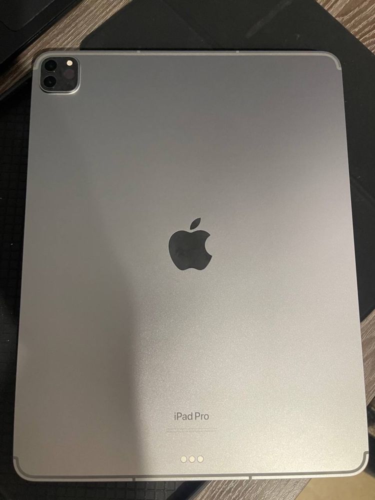 Ipad pro 2022 12,9
