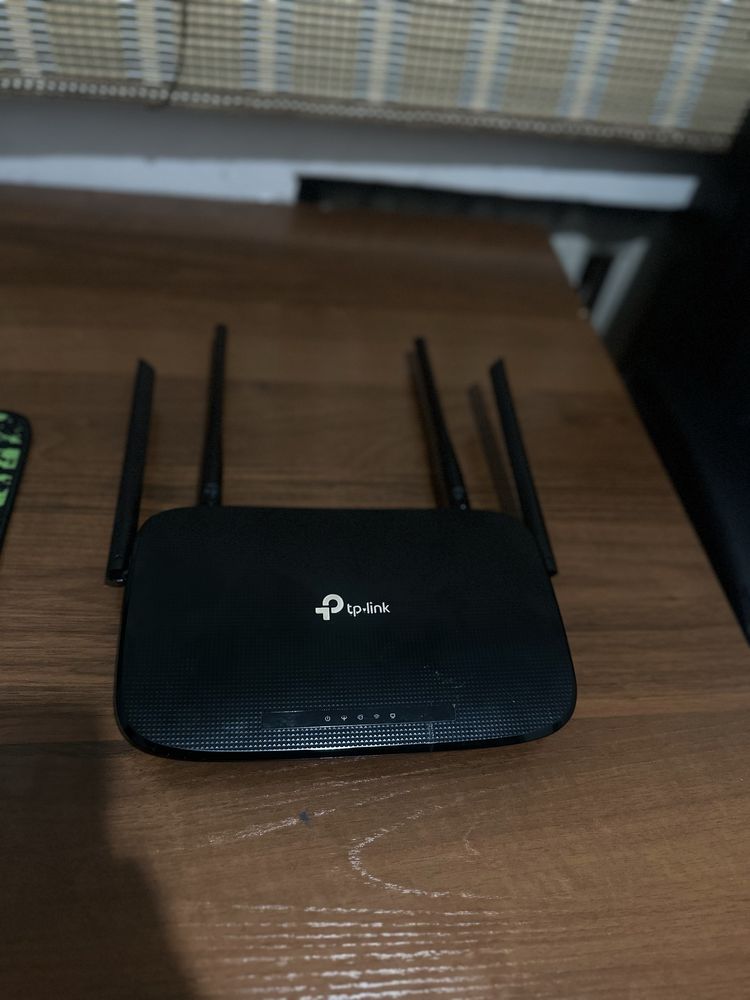 Wi-Fi роутер TP-LINK Archer VR300