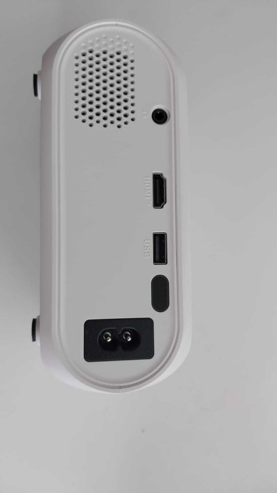 Продается новый домашний кинопроектор ELE-BL- 108