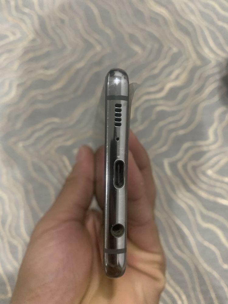 самсунг s10+ продам торг бар
