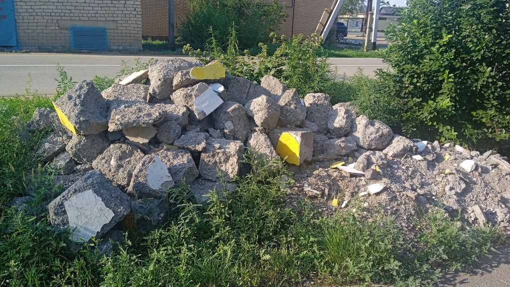 Отдам даром строительный Бут