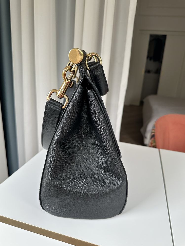 Продам оригинальную сумку Dolce & Gabbana Sicily (большая)