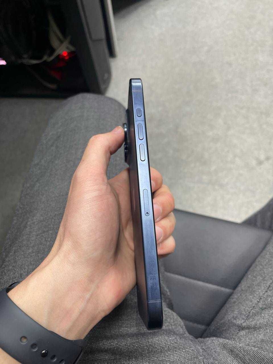 iPhone 15 Pro Max 256GB