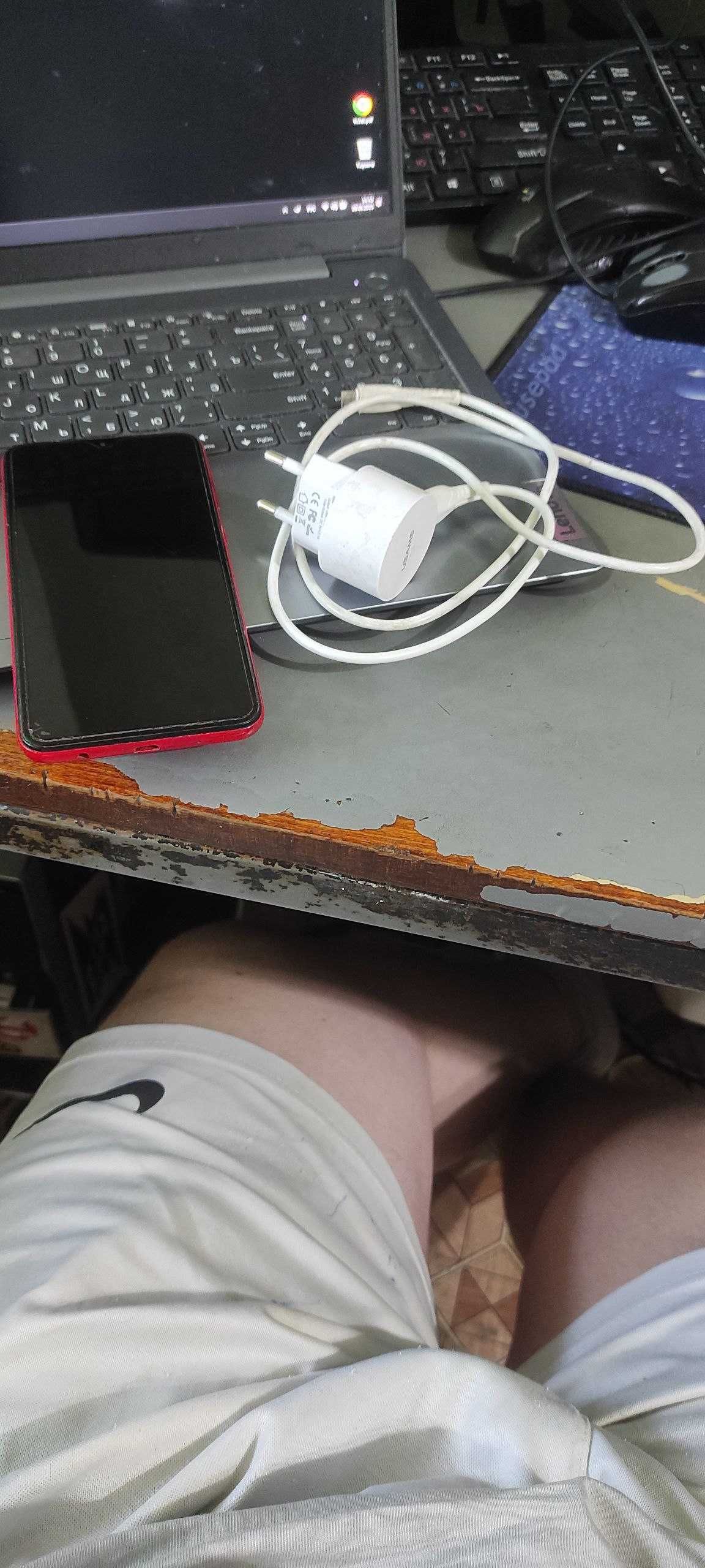 СРОЧНО продам Samsung A10