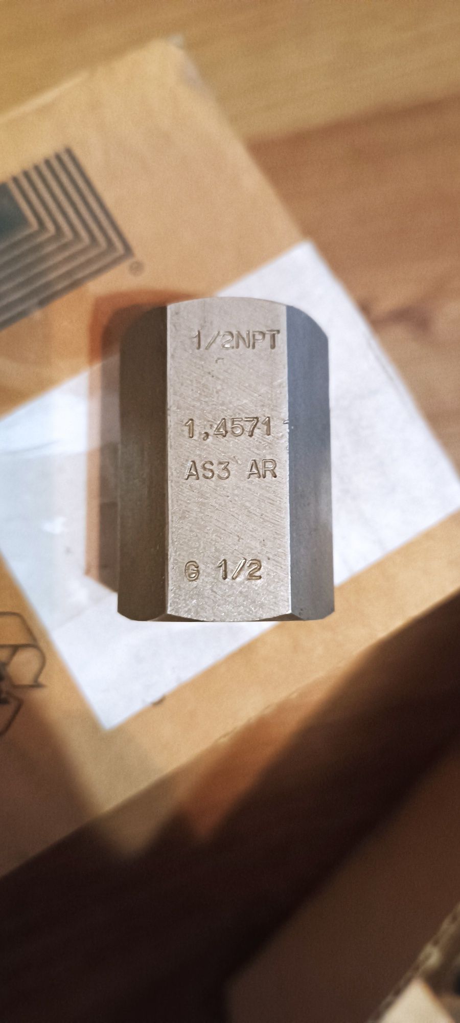 Переходник нержавеющей  1/2 NPT - 1/2G
