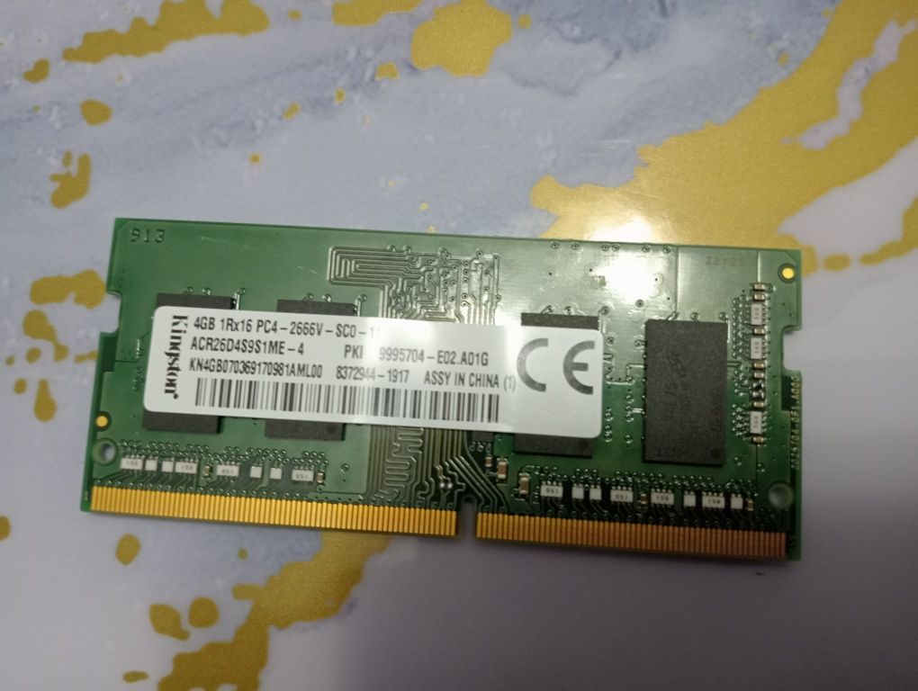 Продам озу для ноутбука Kingston 4 гб