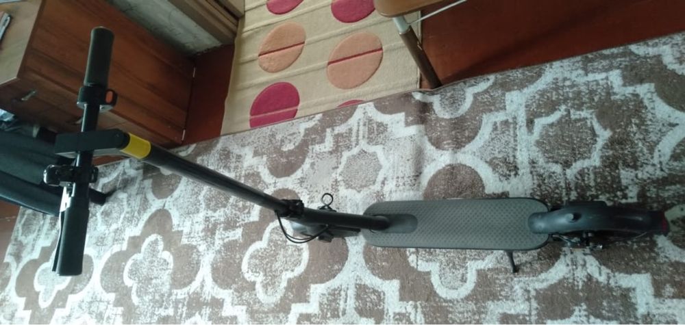 Продам электросамокат