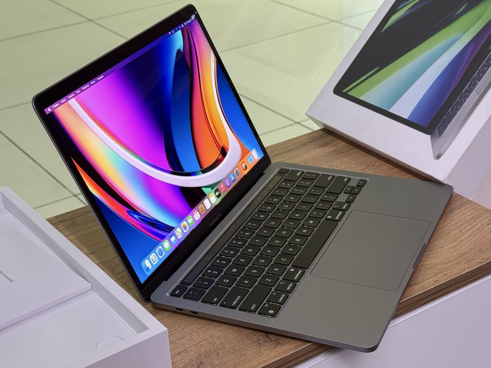 Идеал Apple MacBook Pro 13 M1 Chip 2022/Макбук Про 13 М1 2020 мощный