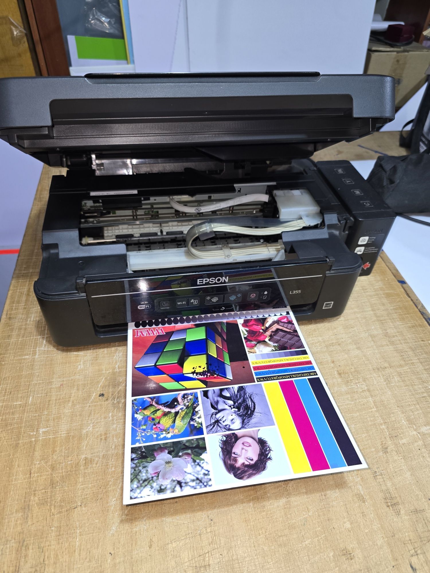 Продам цветной принтер EPSON L355, 3 в 1, принтер, сканер, ксерокс