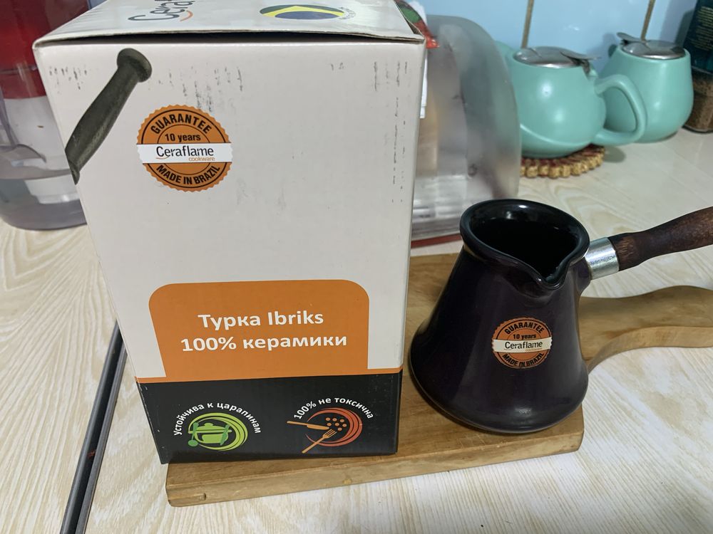 Турка керамическая для приготовления кофе. Производство Бразилия.