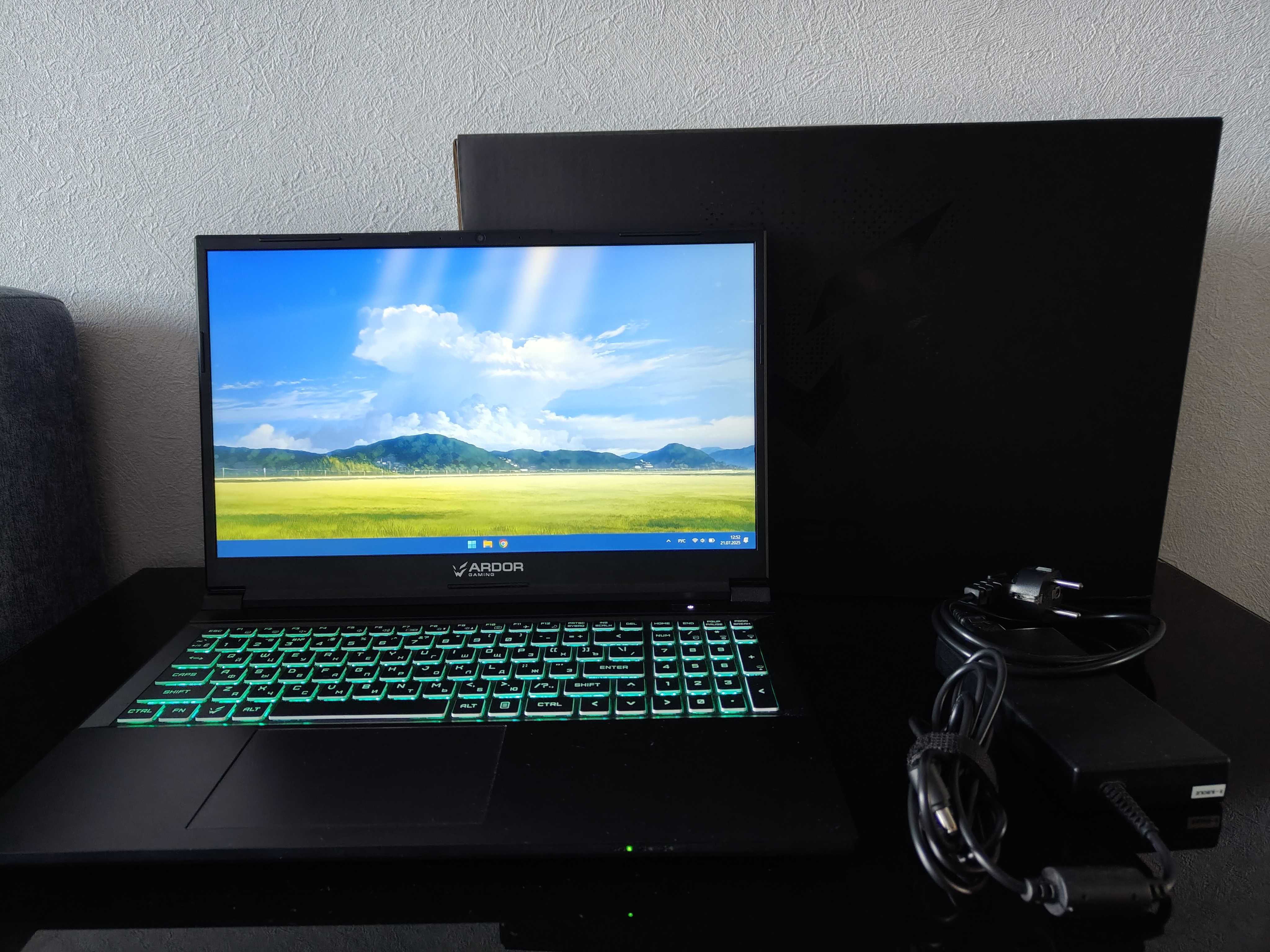 Продам игровой ноутбук Ardor Gaming NEO G15-I5ND302