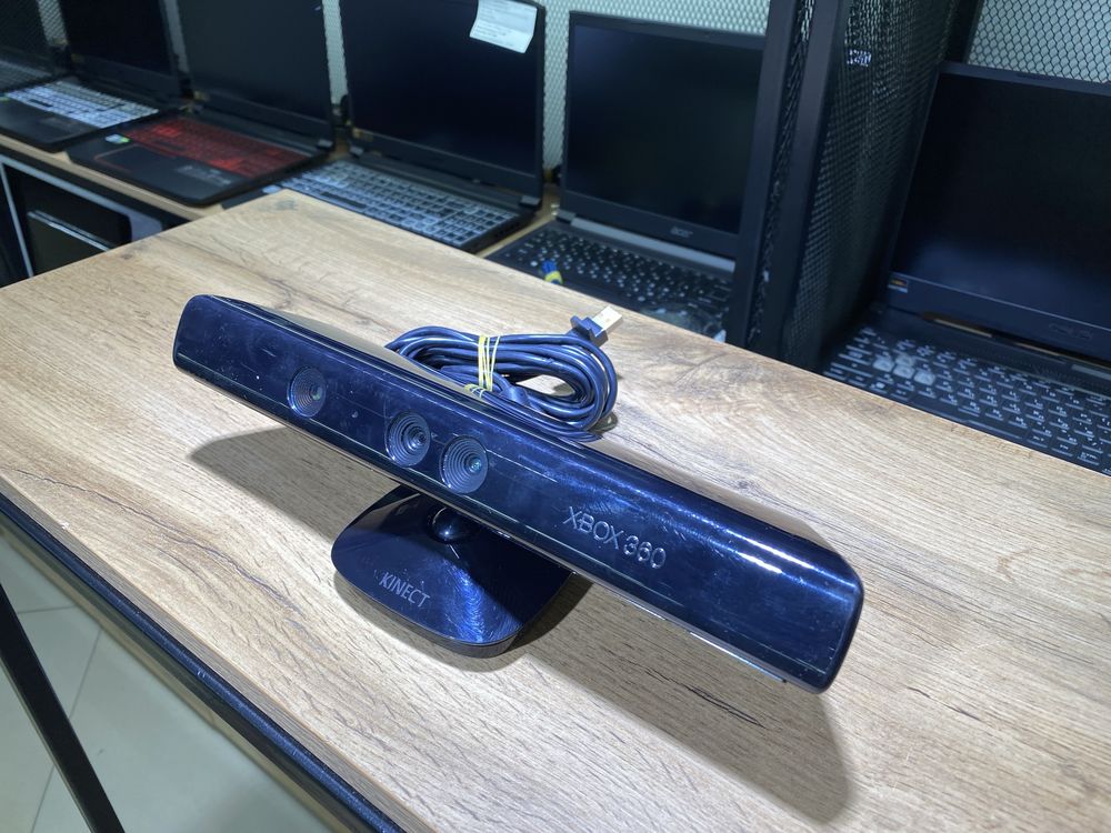 Игровая приставка XBOX 360, диски, kinect, 10195/A10