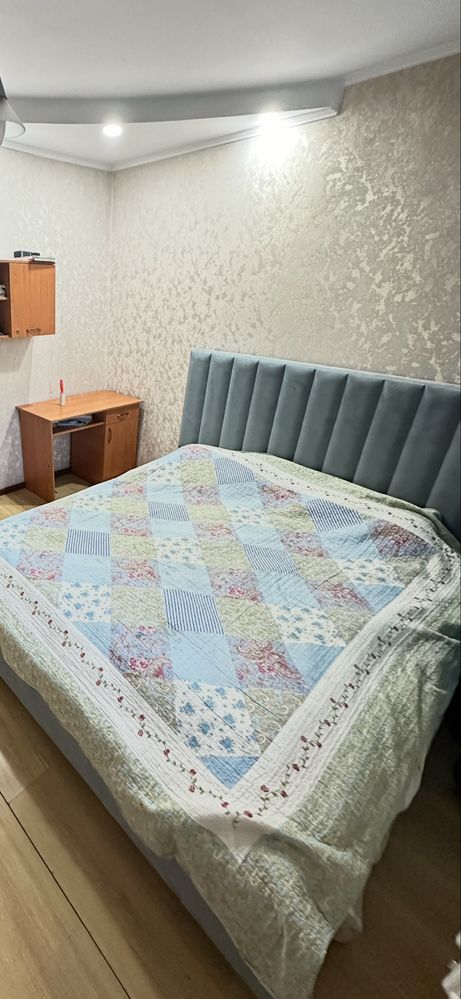 Продам кровать почти новая