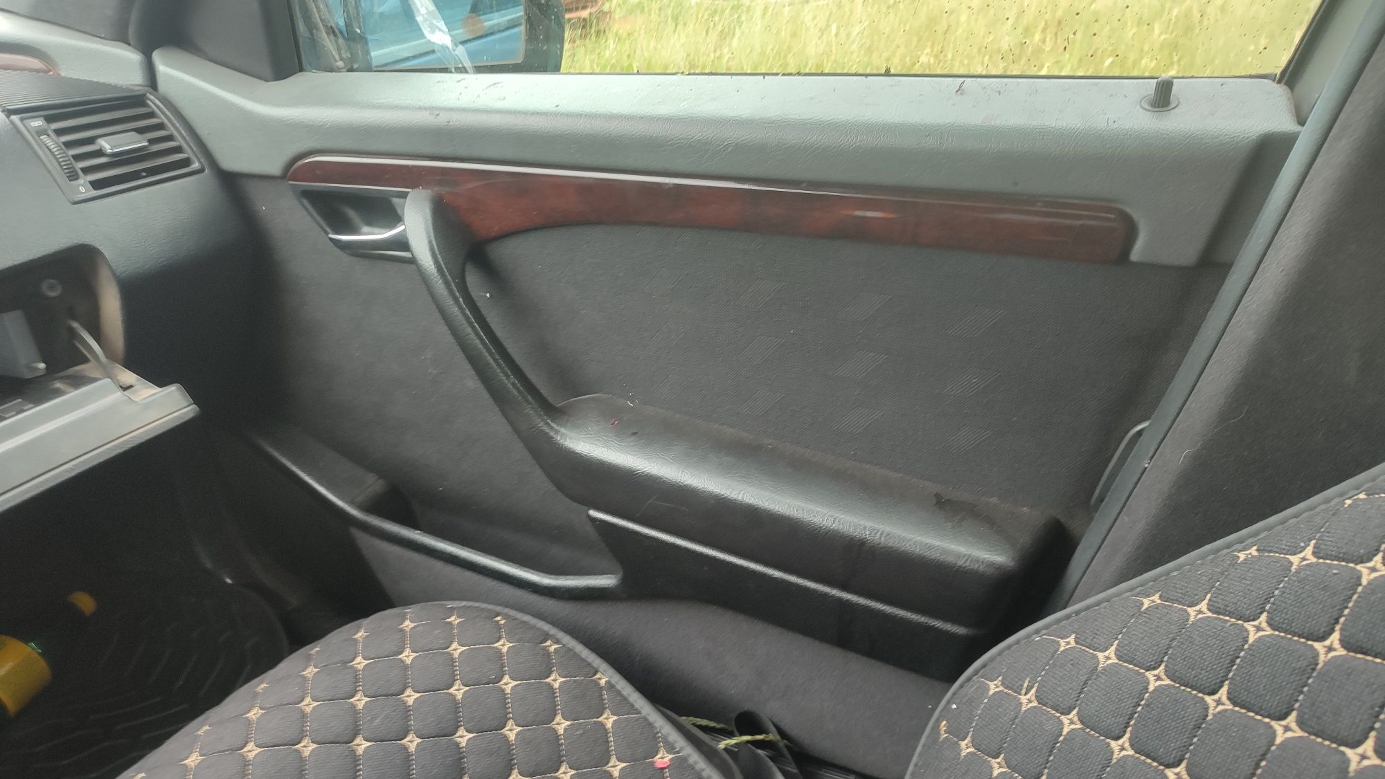 Mercedes w202  аварийный, на ходу