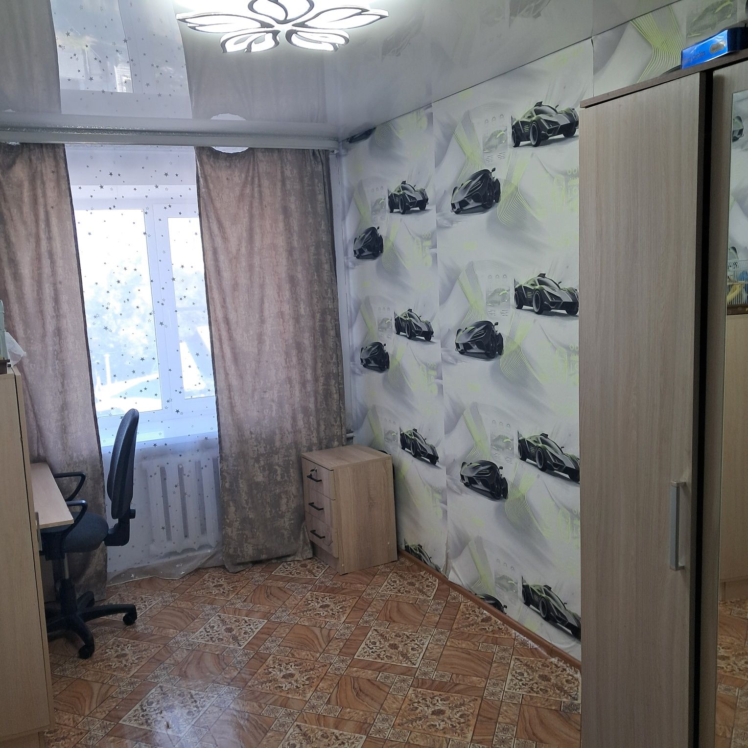 Срочно продам двухкомнатную квартиру