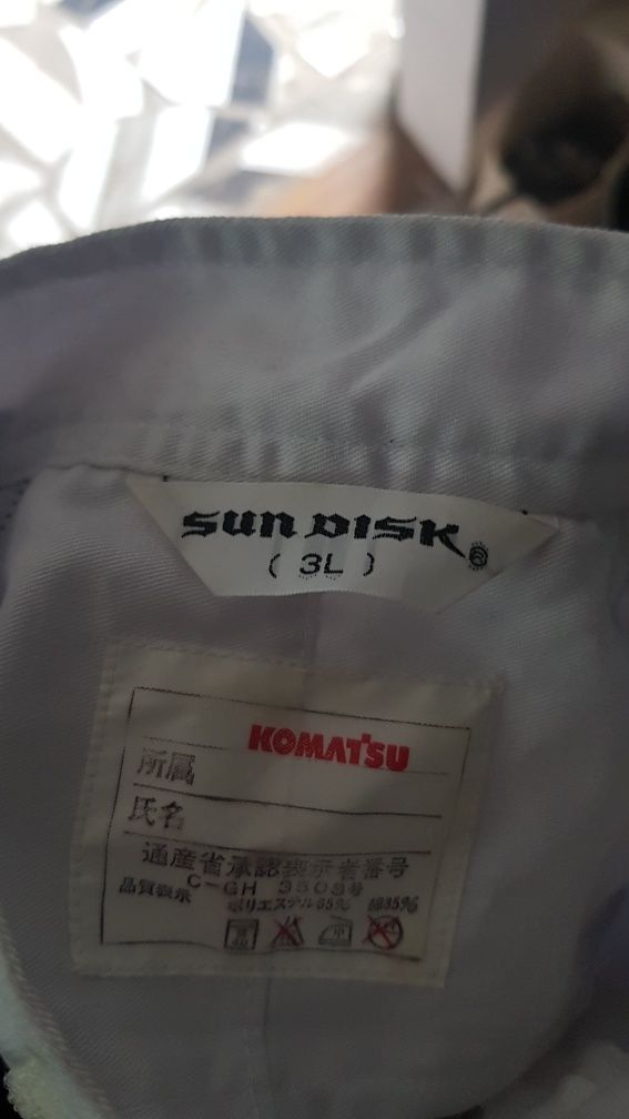 Продам эксклюзивный комбинезон Komatsu