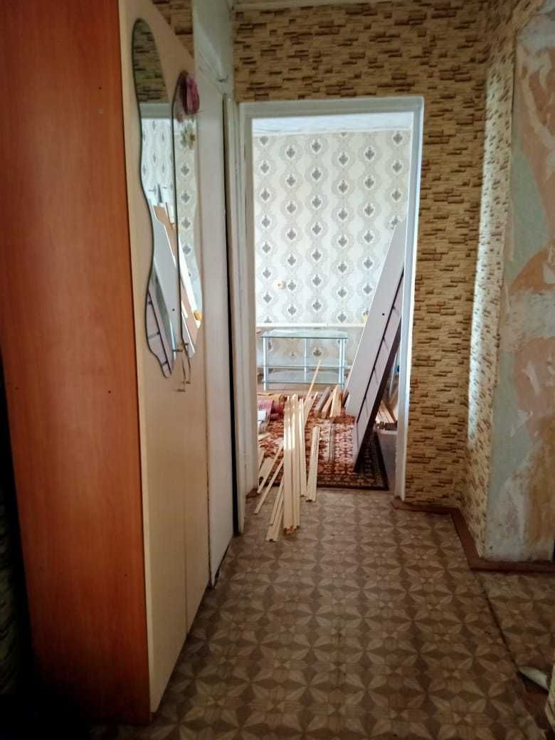 Продается 3 комнатная квартира, п.Октябрьский