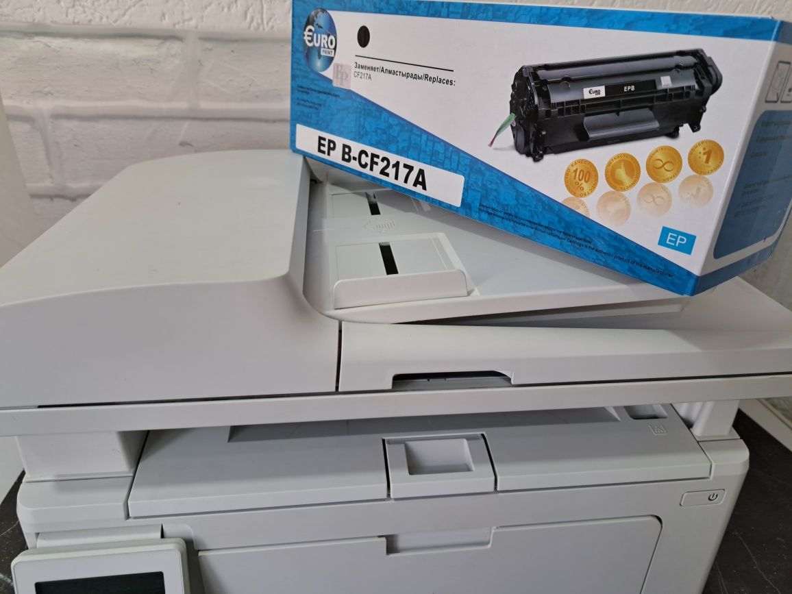 Продам МФУ принтер 3в1 HP Laser Jet Pro MFP M130FN  (идеал)