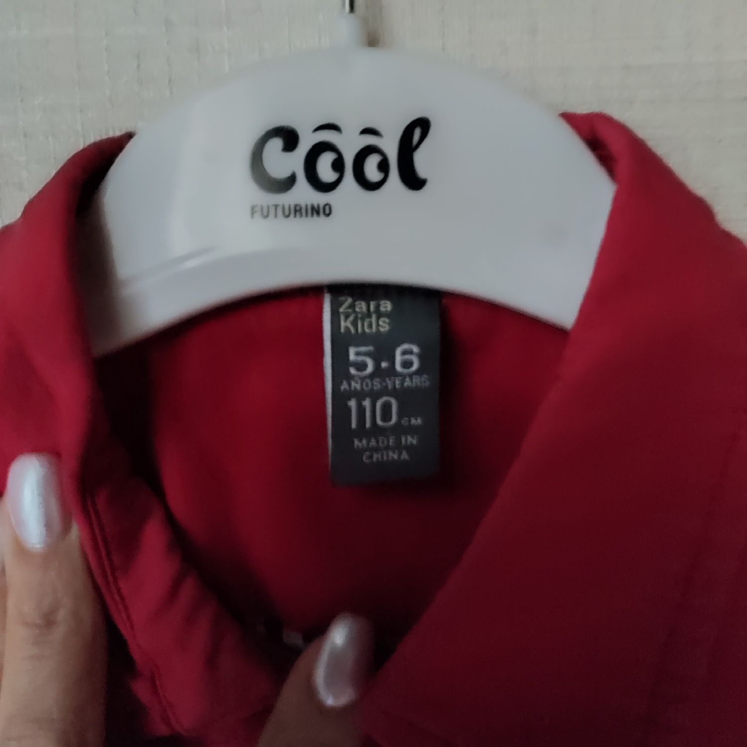 Продам джинсовку для девочки