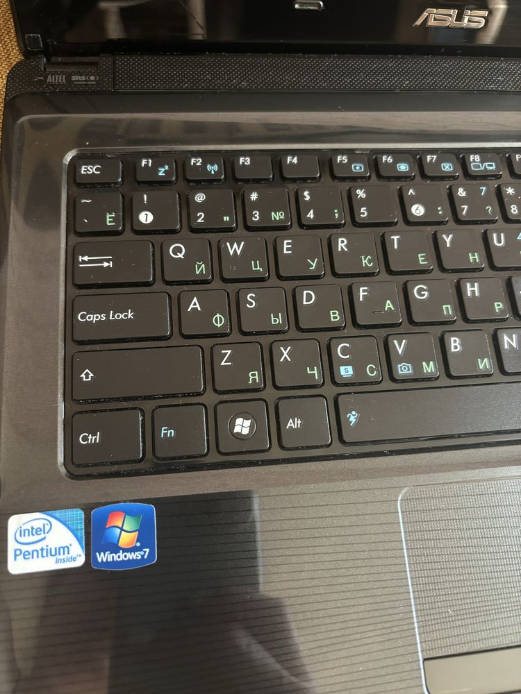 Ноутбук Asus A 42F на запчасти