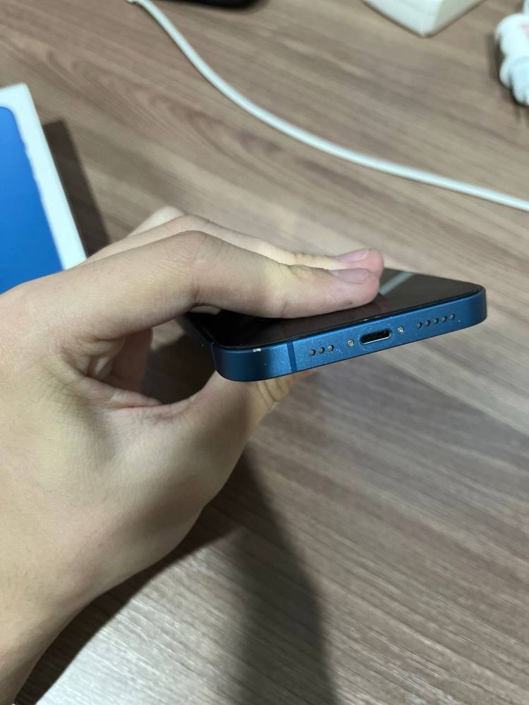 Iphone 13 черный