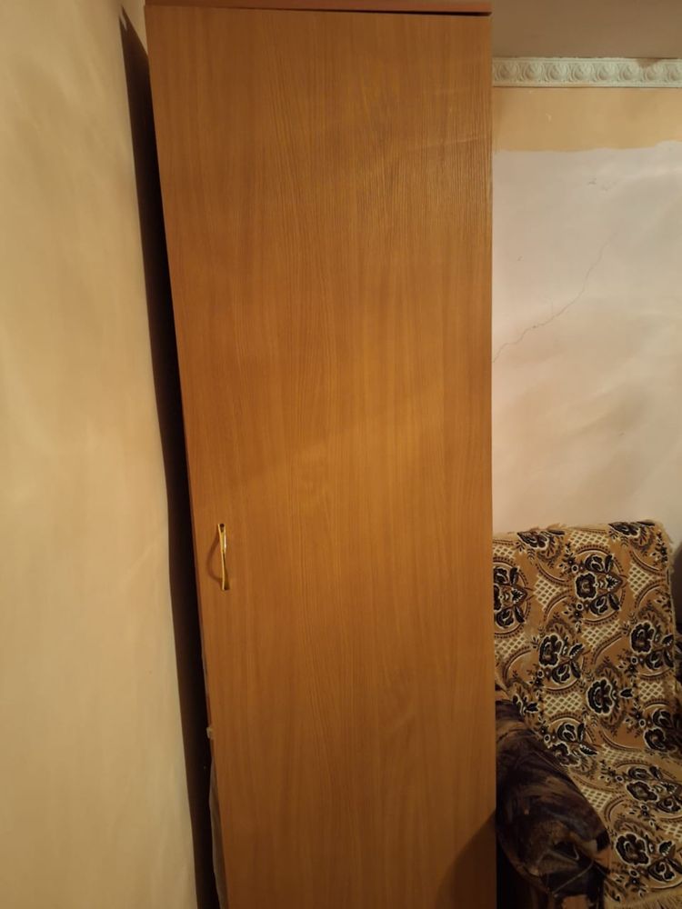 Продам диван с креслами кровать отдельно по 13  тыс уступка будет