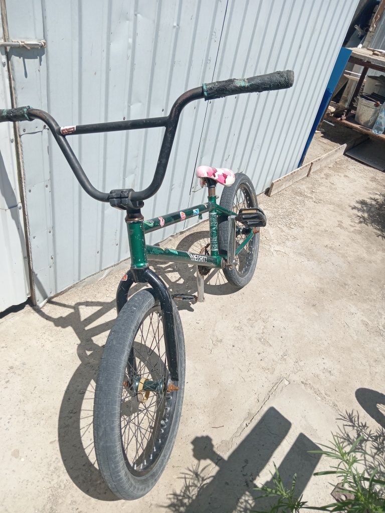 Срочно!продам бмх