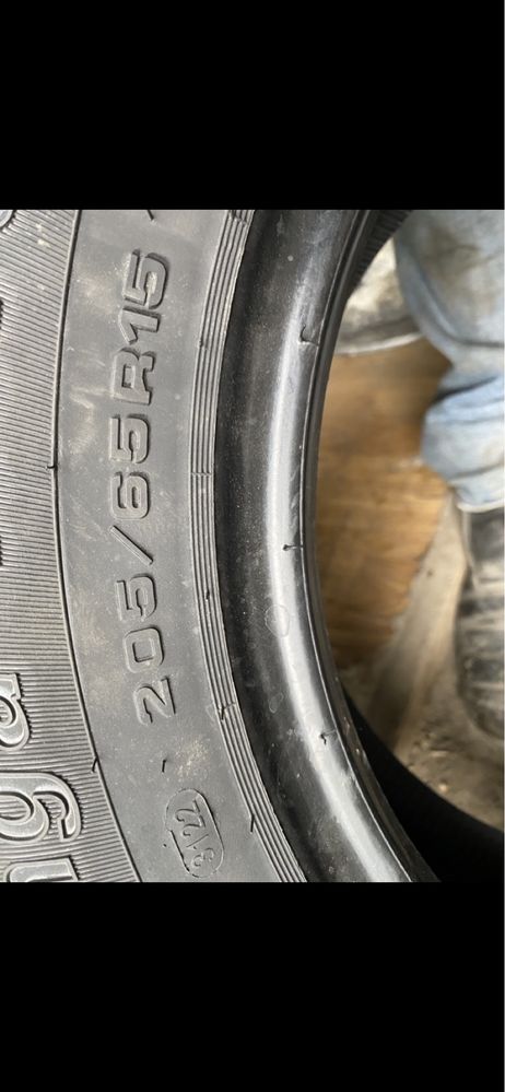 На 15 205/65 Кордиант всесезонная  в нал