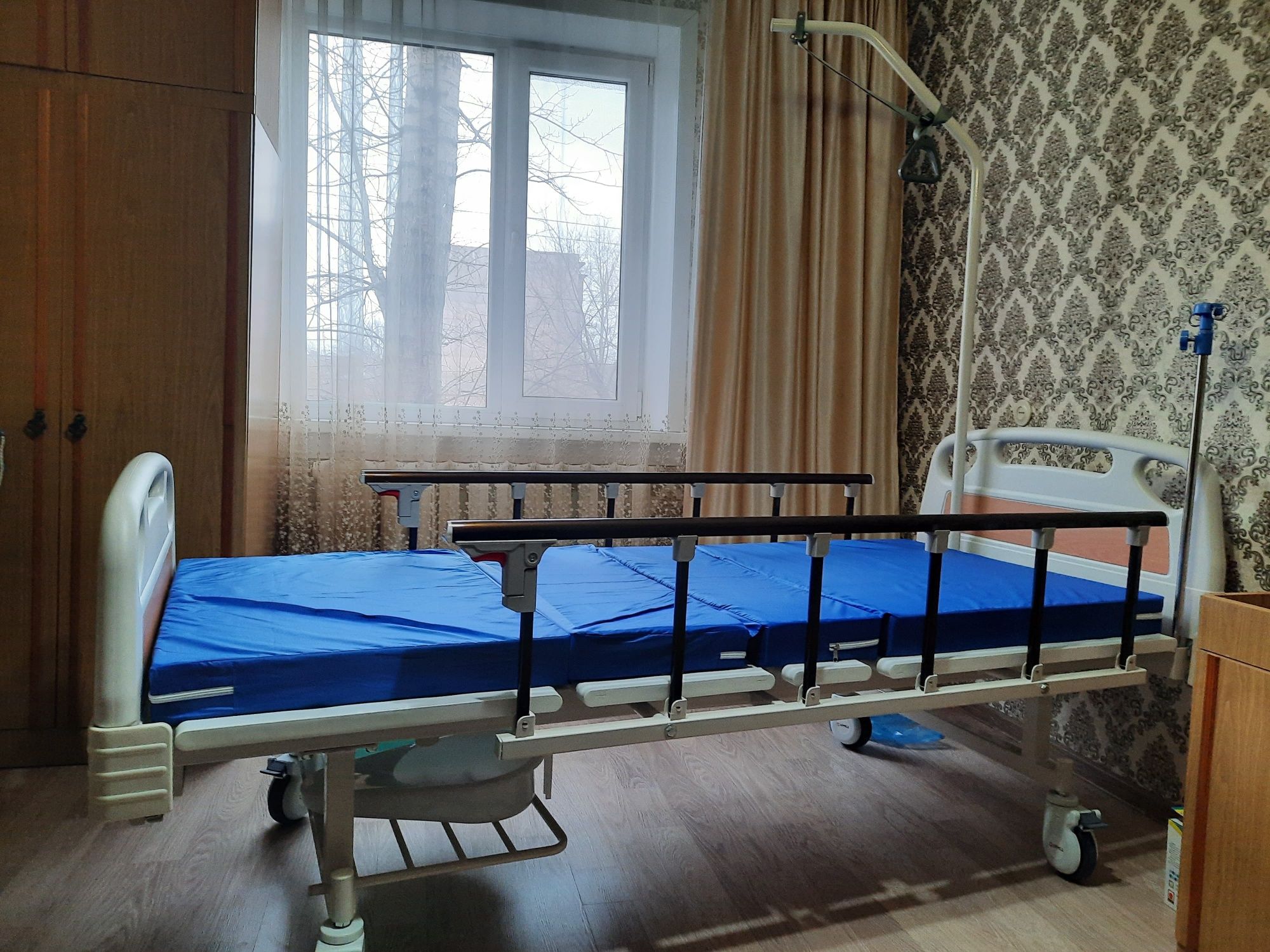 Продам кровать для лежачих больных!
