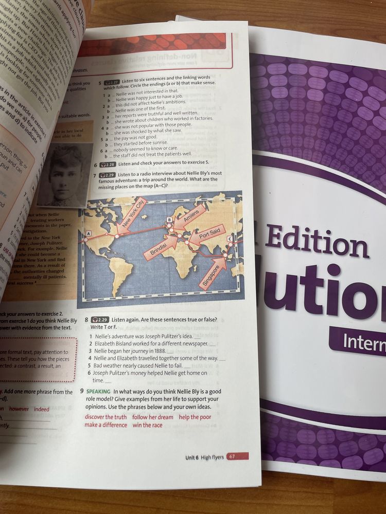 Solutions intermediate third edition studentsbook workbook