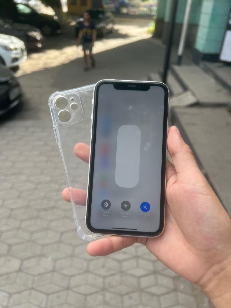 Продам Iphone 11 64gb