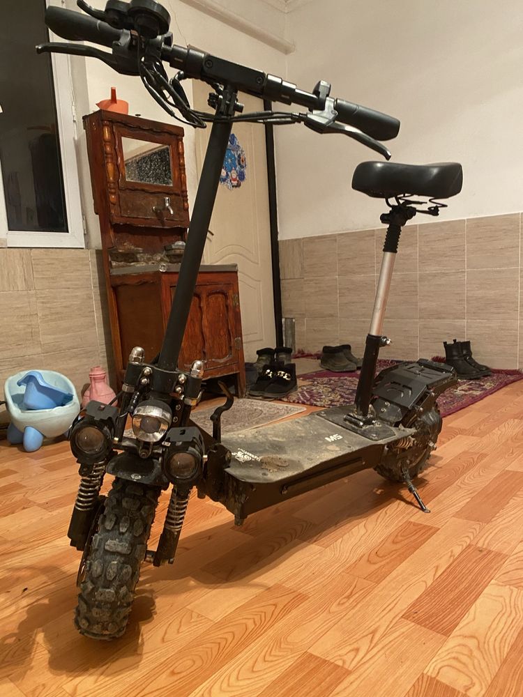 Скутер электронный kugookirin M5