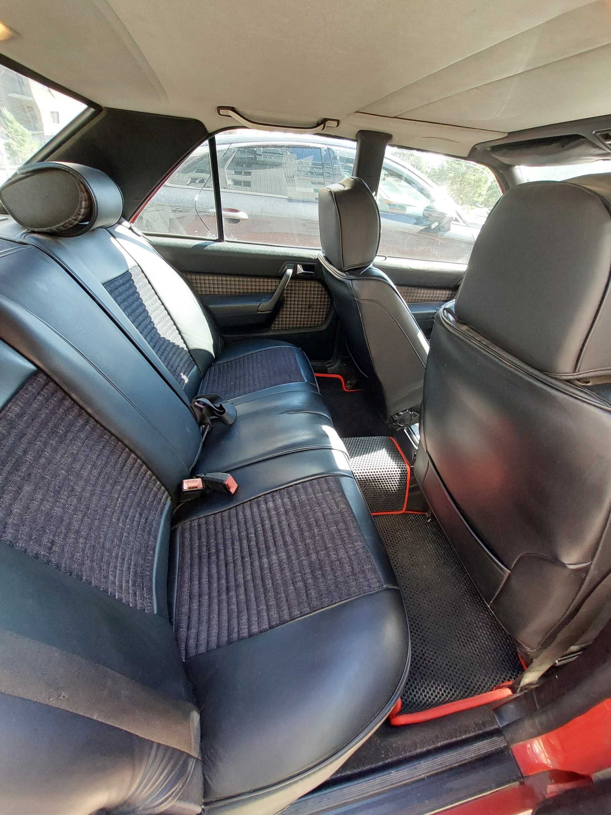 Mercedes-Benz 190E