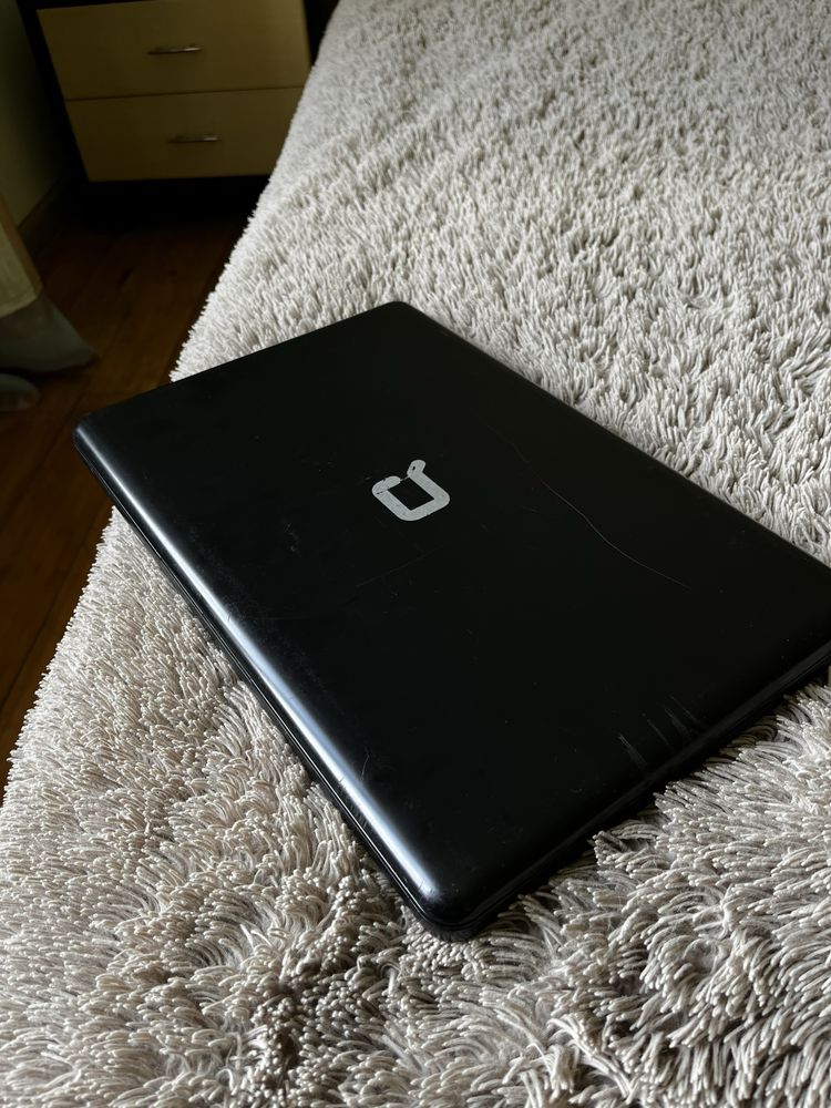 Продам ноутбук compaq, в хорошем состоянии