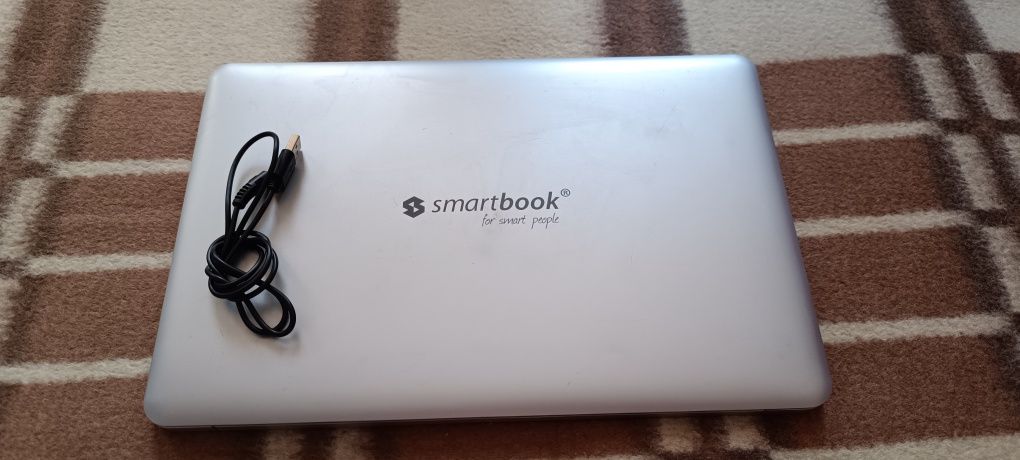Продам ноутбук "SmartBook"