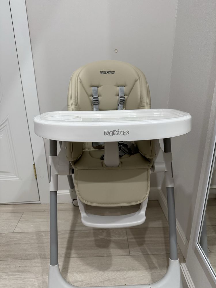Стульчик для кормления Peg perego
