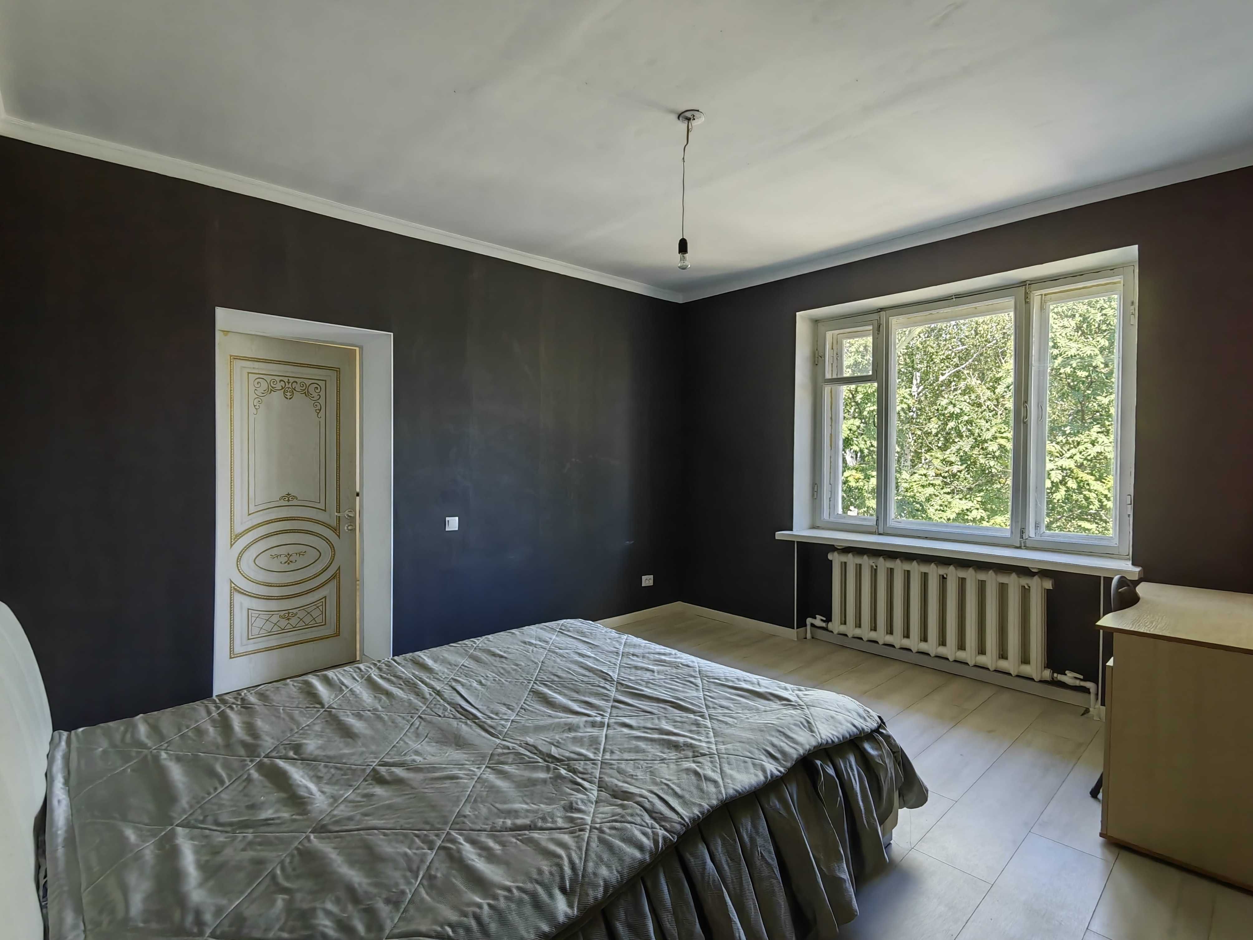 Двухэтажный шестикомнатный дом 170 м² с гаражом и зем уч 9с мкр Кунгей