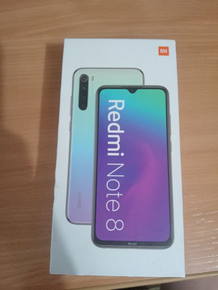 Продам Redmi note 8 в хорошем состоянии