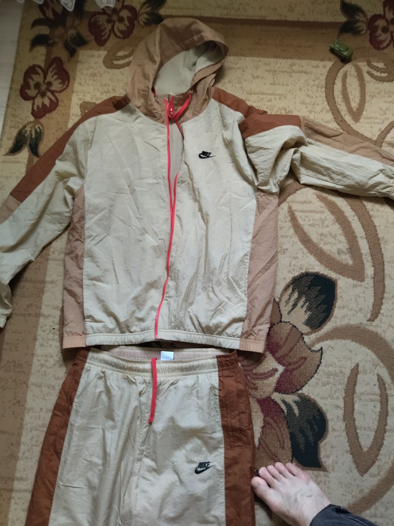 Продам спортивку