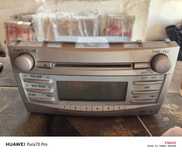 Продам  штатную магнитолу камри 40