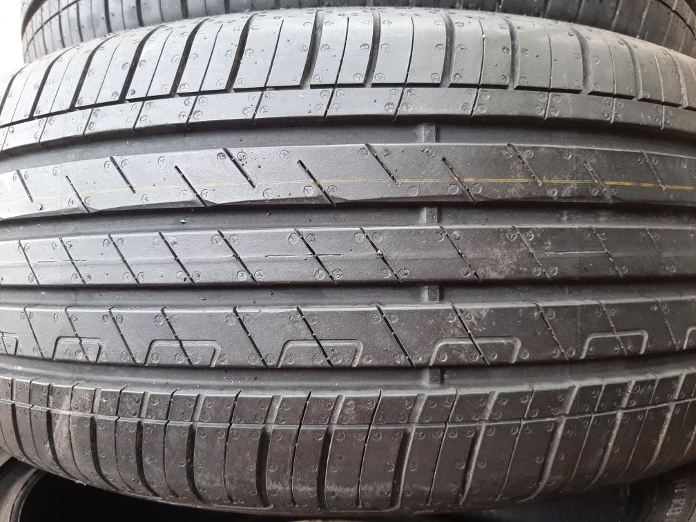 Продам шины 215/55/17 новые
