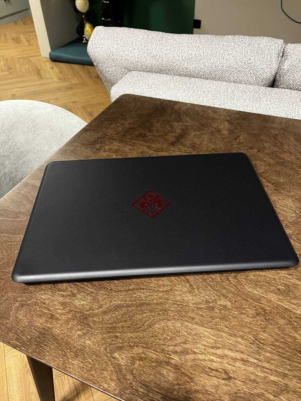 Игровой ноутбук HP Omen Int i7-7700HQ 2.80 Ghz. озу 16 гб. ssd. 1050Ti