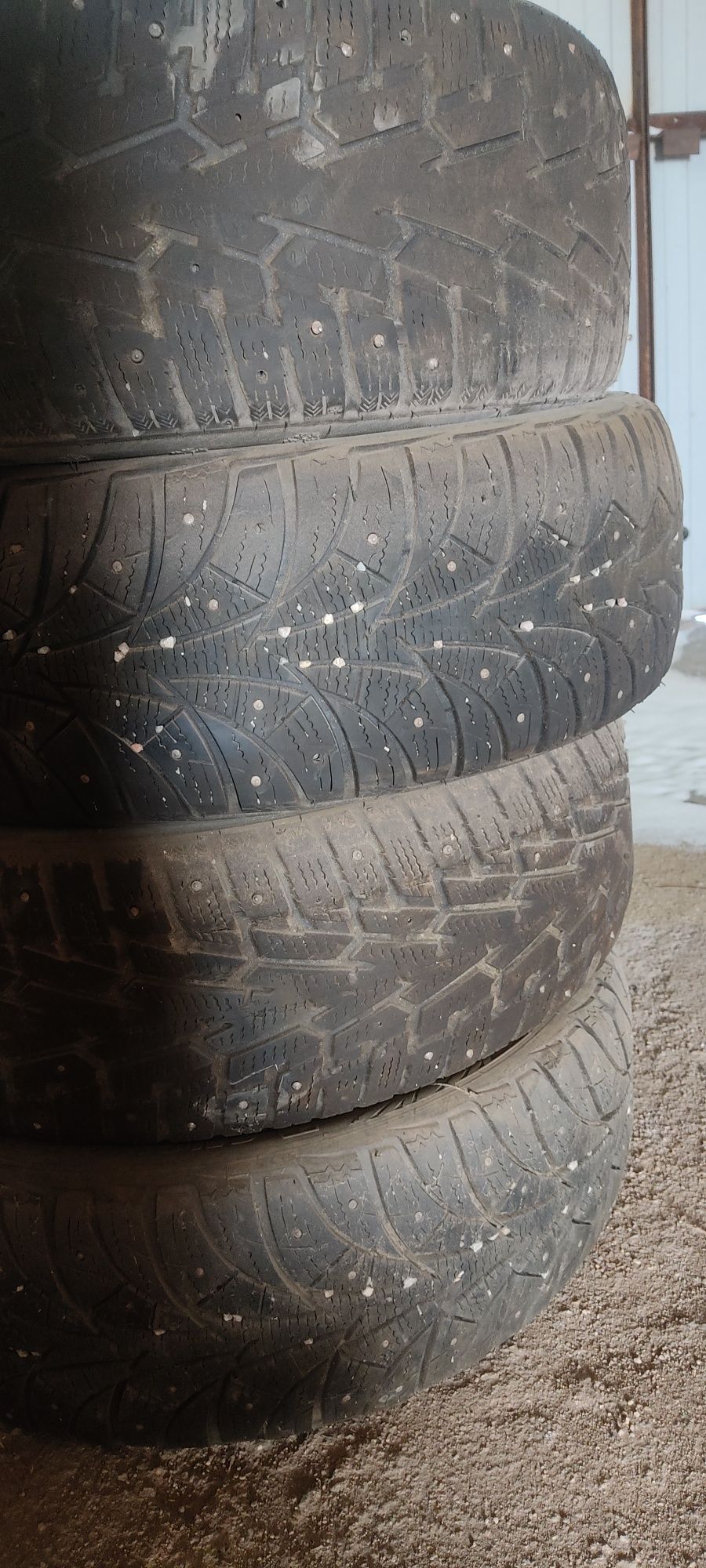 Резина на 215/60 R 16
