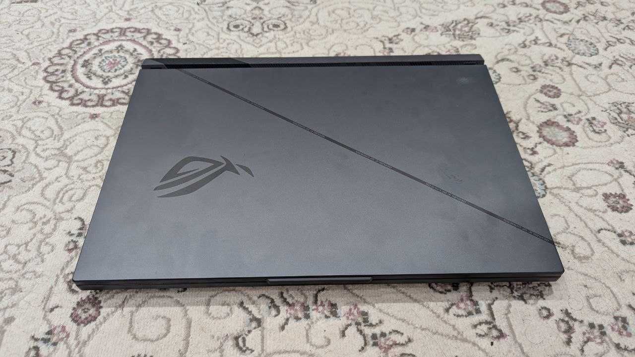 Ноутбук ASUS ROG Strix G18 G814JVR