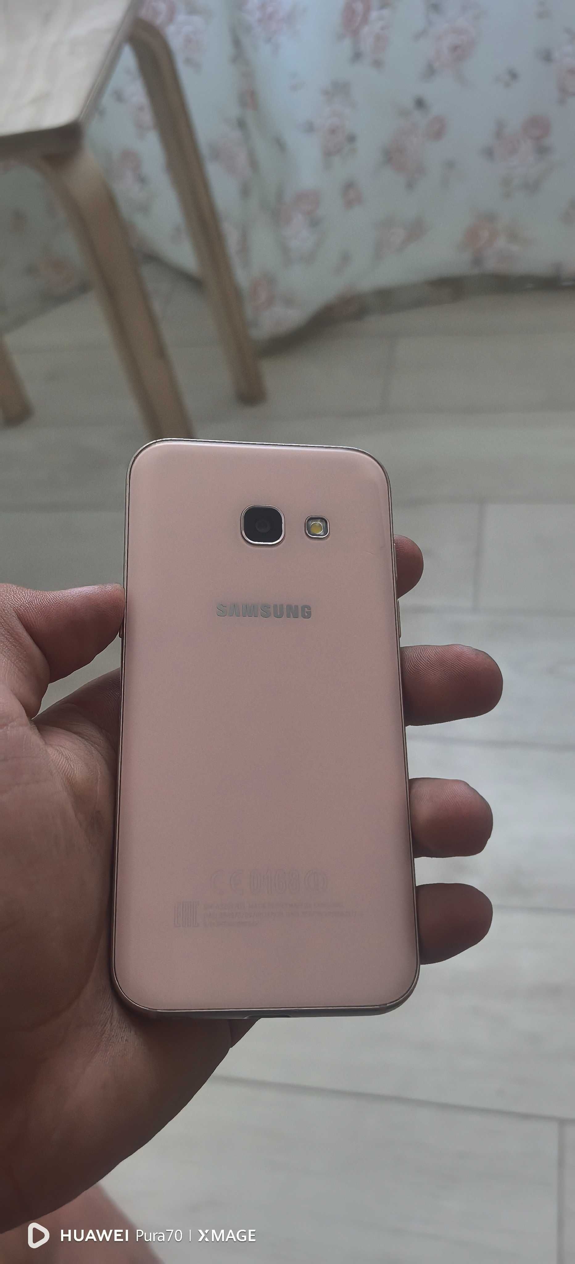 Samsung A3 (2017)