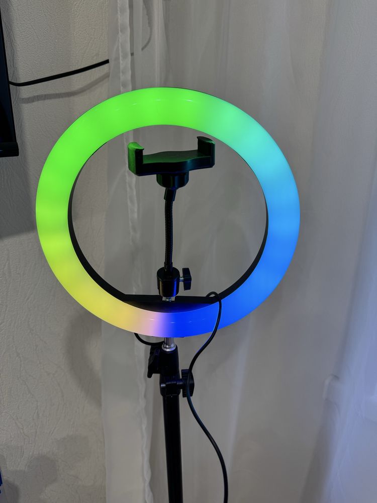 Кольцевая лампа RGB