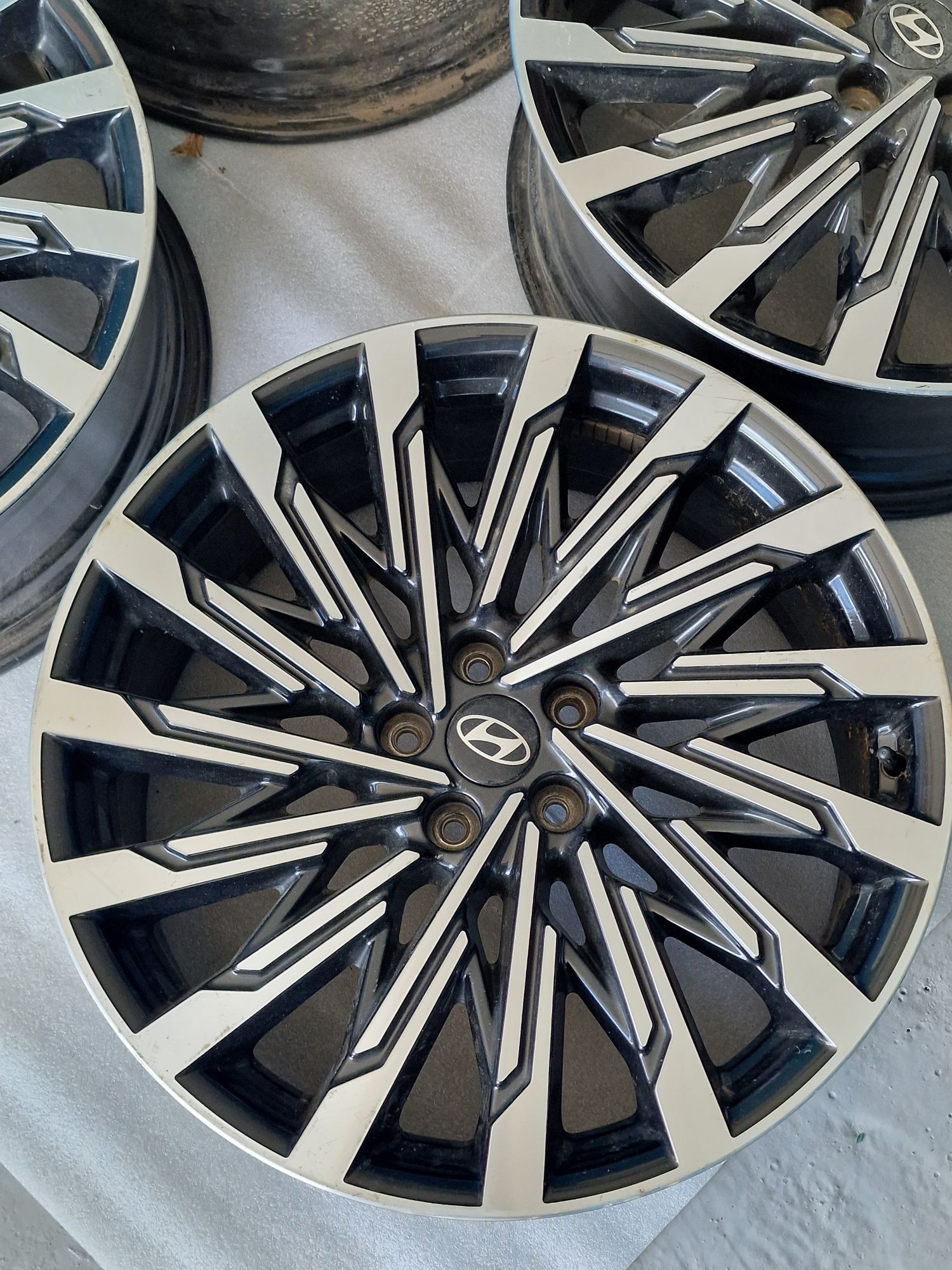 Диски на Hyundai Santa Fe