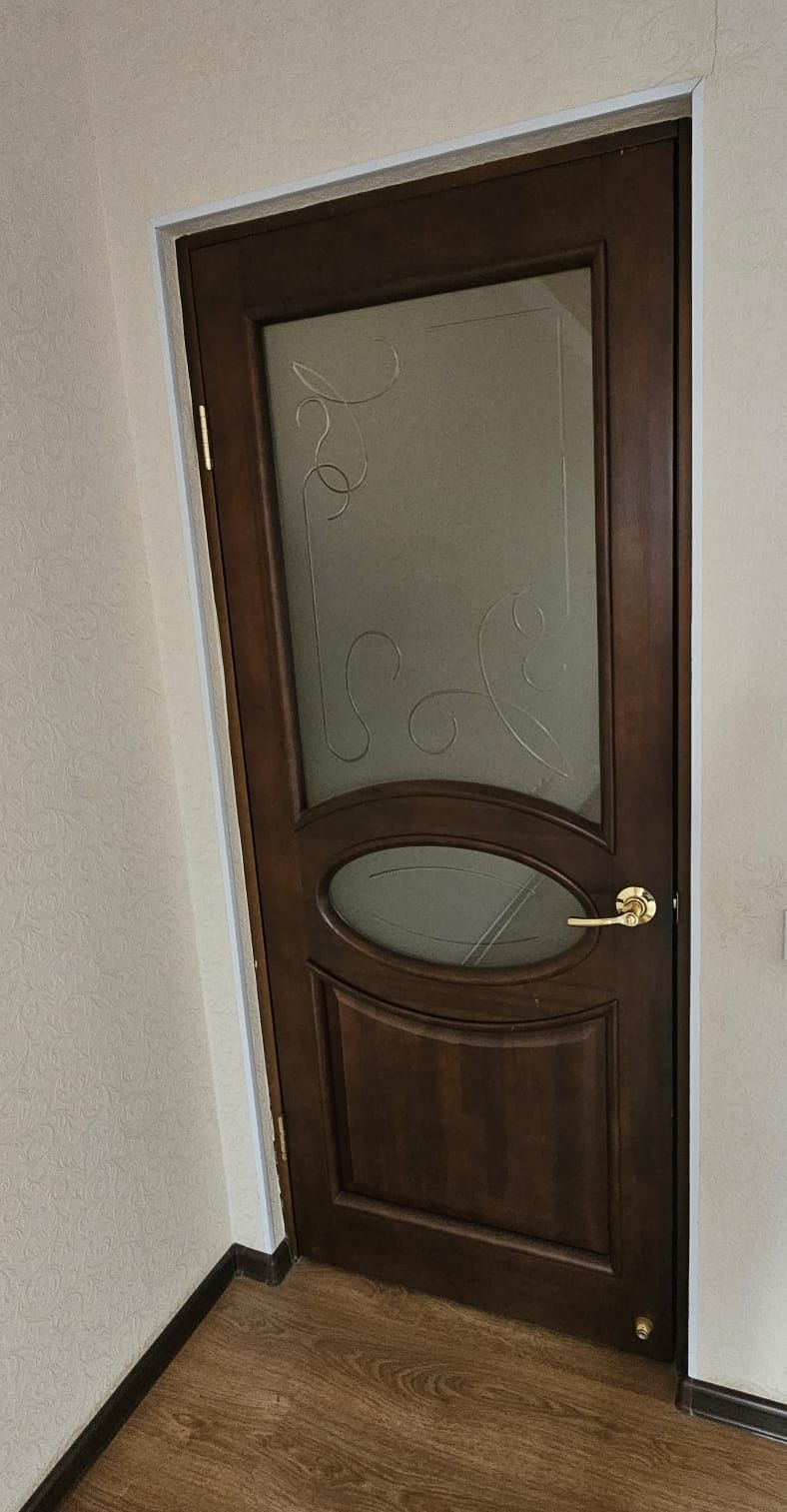 Продам межкомнатные двери