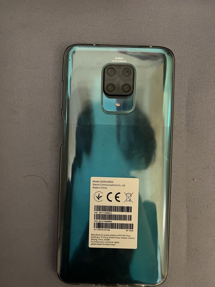 Продам телефон