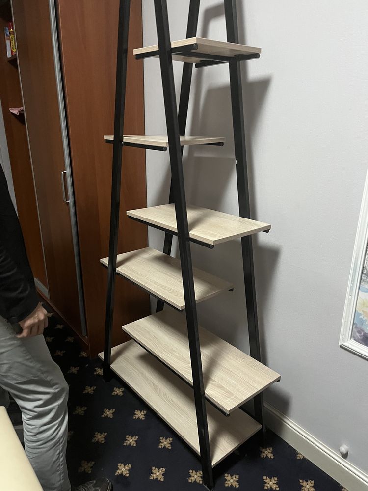 Продам стойку за 35000 новая в Зете брала
